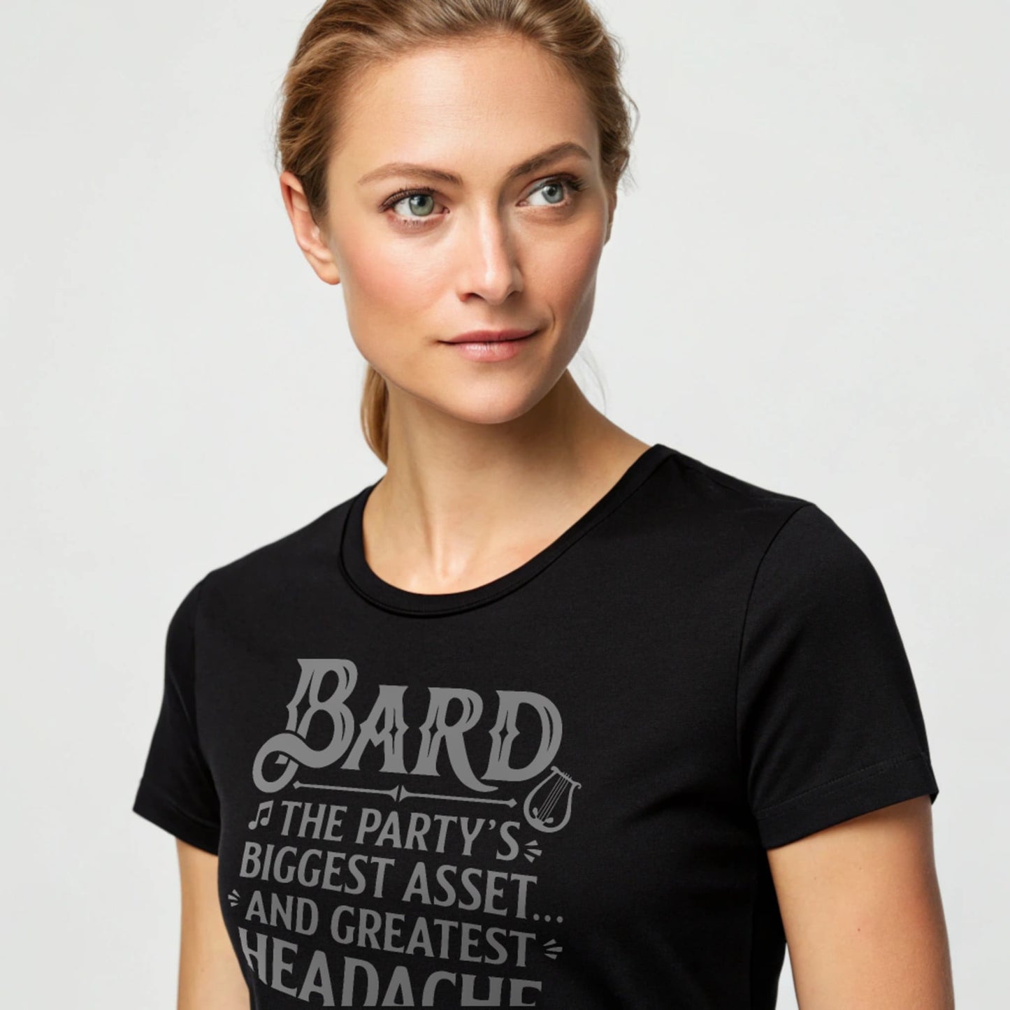 Bard T-Shirt in Black – Casual Fit on Female Model